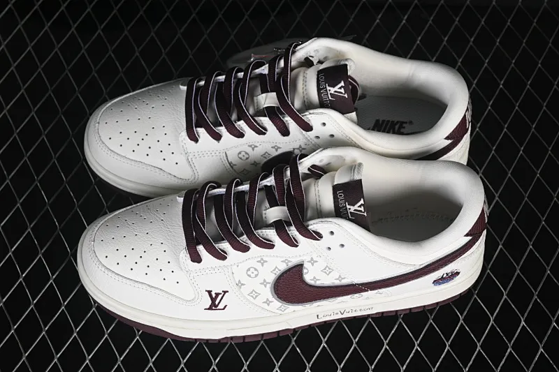 All categories Nk SB Dunk Series Nk SB Dunk Low High-end customized low-top sneakers Nike SB Dunk Low LV co-branded white wine red high-end customized low-top casual sneakers YF9511-917
